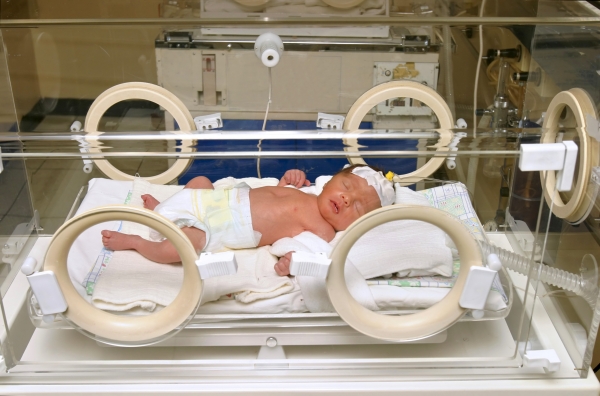 incubator-nou-nascuti